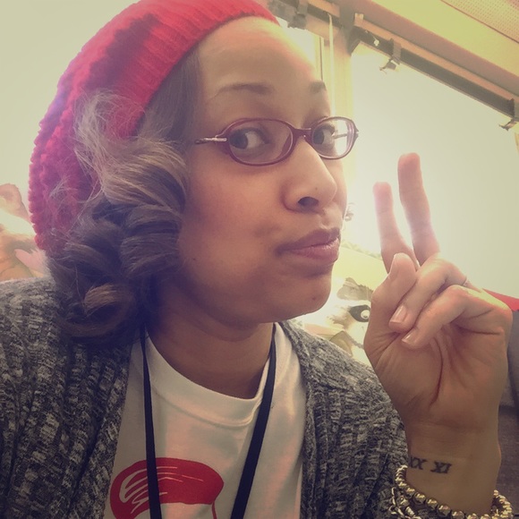 Meet your Posher, Ashley - Picture 1 of 1